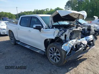 2020 Chevrolet Silverado 1500 LT with VIN 3GCUYDET4LG203526, listed as a IAAI auction lot 42107566 with 106,584 mi miles and . Bid and sale history available at DreamBid. Image 1.