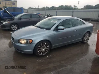 2009 Volvo C70 с VIN YV1MC67229J075691, выставлен на аукционе Copart как лот 55885605 с пробегом 106 336 миль миль и Чистый • Clean title. История ставок и продаж доступна на DreamBid. Изображение 1.