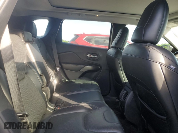 2019 Jeep Cherokee Limited z VIN 1C4PJLDB8KD454114, wystawiony jako Copart lot #57780995 z przebiegiem 125 266 mil mil oraz Szkoda całkowita • Salvage title. Historia ofert i sprzedaży dostępna na DreamBid. Obrazek 11.