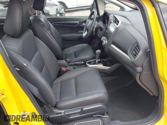 2018 Honda Fit EX-L with VIN 3HGGK5H95JM714215, listed as a IAAI auction lot 41939098 with 63,722 mi miles. Bid and sale history available at carsss.com. Image 5.