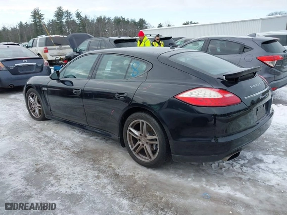 2011 Porsche Panamera with VIN WP0AA2A76BL012034, listed as a IAAI auction lot 41608863 with NaN miles. Bid and sale history available at carsss.com. Image 3.