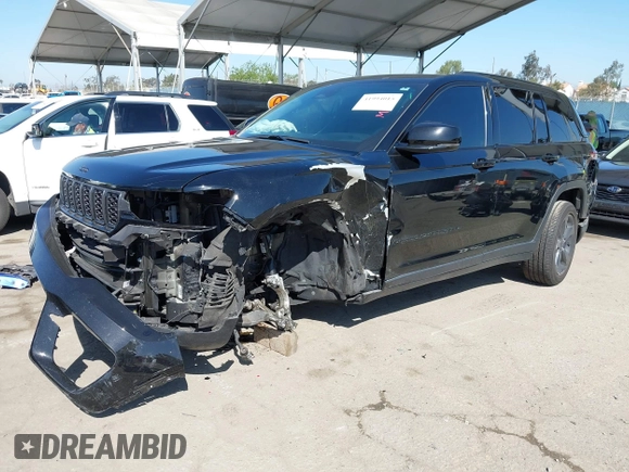 2023 Jeep Grand Cherokee Laredo with VIN 1C4RJHAGXPC620670, listed as a IAAI auction lot 41994015 with 15,893 mi miles and . Bid and sale history available at DreamBid. Image 18.