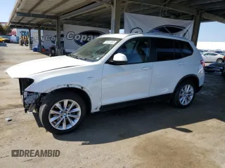 2015 BMW X3 xDrive28i z VIN 5UXWX9C55F0D47741, wystawiony jako Copart lot #58414685 z przebiegiem 83 793 mil mil oraz Szkoda całkowita • Salvage title. Historia ofert i sprzedaży dostępna na DreamBid. Obrazek 1.