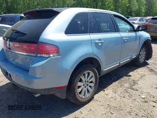 2008 Lincoln MKX with VIN 2LMDU88C18BJ11850, listed as a IAAI auction lot 42065105 with Not Provided miles and . Bid and sale history available at DreamBid. Image 4.
