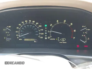 2000 Lexus LX 470 z VIN JT6HT00W4Y0114729, wystawiony jako IAAI lot #42227081 z przebiegiem 129 117 mil mil oraz . Historia ofert i sprzedaży dostępna na DreamBid. Obrazek 7.