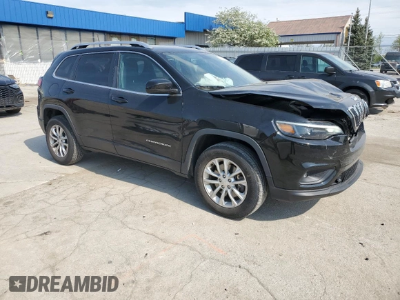 2019 Jeep Cherokee Latitude with VIN 1C4PJMCB9KD138616, listed as a Copart auction lot 56364645 with 116,241 mi miles and Salvage title. Bid and sale history available at DreamBid. Image 4.
