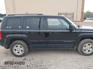 2016 Jeep Patriot Sport with VIN 1C4NJPBA8GD537851, listed as a IAAI auction lot 41996772 with 155,676 mi miles. Bid and sale history available at carsss.com. Image 13.