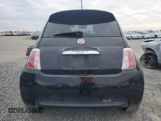 2015 FIAT 500e with VIN 3C3CFFGEXFT541122, listed as a Copart auction lot 45383135 with 61,433 mi miles and Clean Title. Bid and sale history available at carsss.com. Image 6.