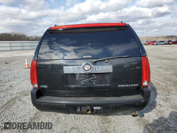 2011 Cadillac Escalade ESV Premium z VIN 1GYS4JEF3BR136731, wystawiony jako Copart lot #44778125 z przebiegiem 106 489 mil mil oraz Czysty tytuł • Clean title. Historia ofert i sprzedaży dostępna na DreamBid. Obrazek 6.
