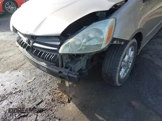 2005 Toyota Sienna XLE with VIN 5TDZA22C35S304998, listed as a IAAI auction lot 41595712 with 179,646 mi miles and . Bid and sale history available at DreamBid. Image 6.