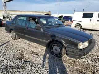 1995 Volvo 900 z VIN YV1JS8316S3193042, wystawiony jako Copart lot #81591334 z przebiegiem 142 347 mil mil oraz Szkody całkowita. Historia ofert i sprzedaży dostępna na DreamBid. Obrazek 4.