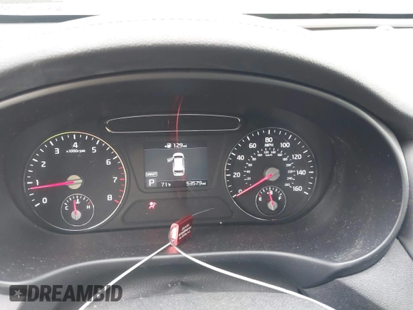 2019 Kia Sorento LX with VIN 5XYPGDA32KG429289, listed as a IAAI auction lot 40030977 with 53,579 mi miles. Bid and sale history available at carsss.com. Image 7.