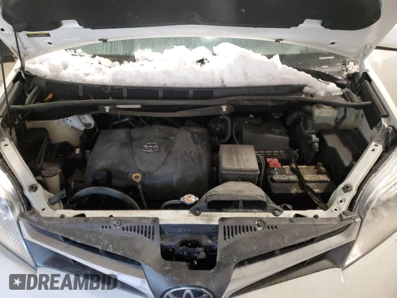 2019 Toyota Sienna XLE with VIN 5TDDZ3DC6KS218912, listed as a Copart auction lot 44767225 with 107,493 mi miles and Salvage Title. Bid and sale history available at carsss.com. Image 12.