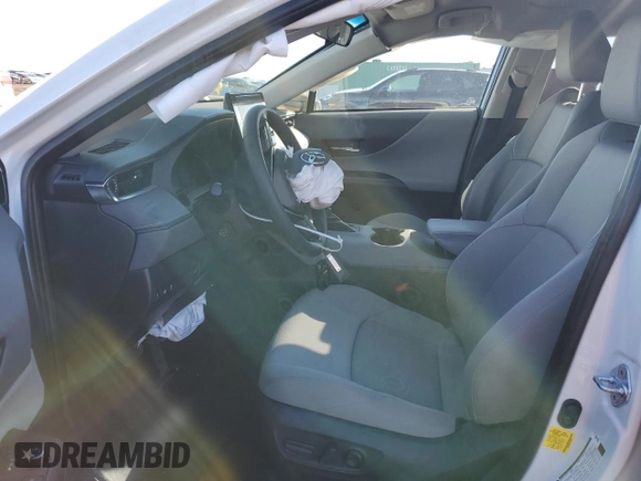 2023 Toyota Venza LE with VIN JTEAAAAH6PJ120008, listed as a Copart auction lot 47272215 with 19,208 mi miles and Salvage Title. Bid and sale history available at DreamBid. Image 7.