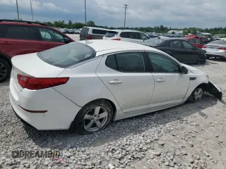 2015 Kia Optima LX z VIN KNAGM4A70F5631670, wystawiony jako Copart lot #60112385 z przebiegiem Nie podano mil oraz Nie do naprawy • Non repairable. Historia ofert i sprzedaży dostępna na DreamBid. Obrazek 3.