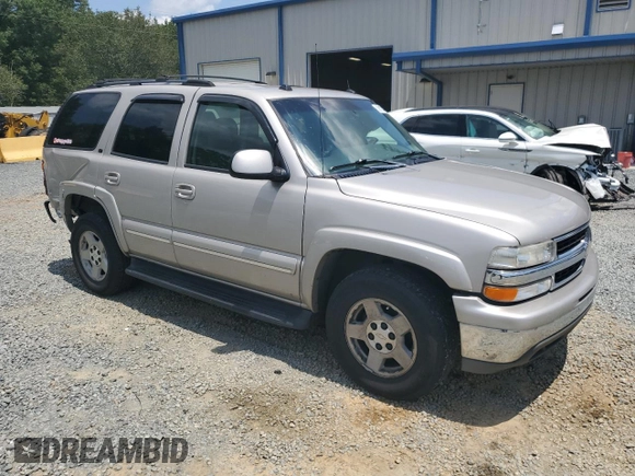 2004 Chevrolet Tahoe LT with VIN 1GNEC13Z84R196100, listed as a Copart auction lot 62810484 with 220,759 mi miles and Salvage Title. Bid and sale history available at carsss.com. Image 4.