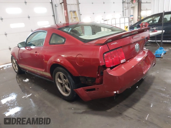 2006 Ford Mustang Standard with VIN 1ZVHT80N865227465, listed as a IAAI auction lot 41272926 with 134,695 mi miles. Bid and sale history available at carsss.com. Image 3.