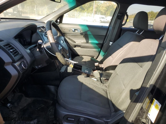 2017 Ford Police Interceptor Utility with VIN 1FM5K8AT3HGA77239, listed as a Copart auction lot 72753094 with 98,784 mi miles and Clean Title. Bid and sale history available at carsss.com. Image 7.