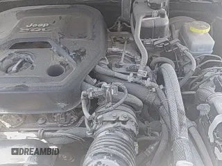 2021 Jeep Wrangler Unlimited Sahara High Altitude with VIN 1C4HJXEN5MW609102, listed as a Copart auction lot 85646915 with 31,846 mi miles and Salvage title. Bid and sale history available at DreamBid. Image 11.