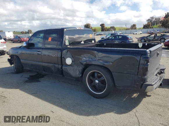 2001 Chevrolet Silverado 1500 with VIN 1GCEC19T81Z142836, listed as a Copart auction lot 49498445 with 337,498 mi miles and Salvage Title. Bid and sale history available at carsss.com. Image 2.