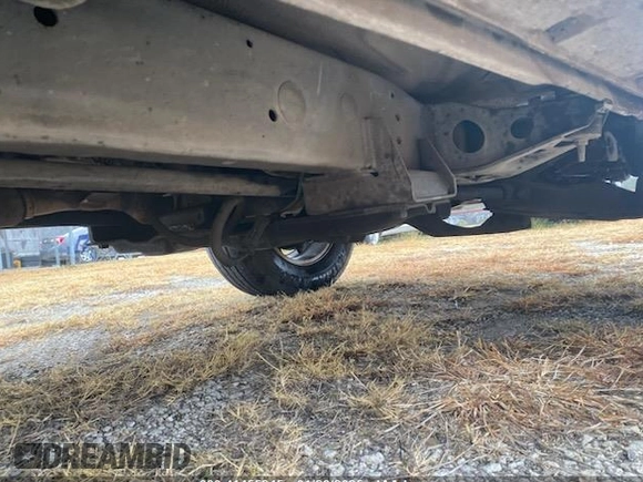 2002 Isuzu Trooper S with VIN JACDS58X727J02138, listed as a IAAI auction lot 41455245 with 186,560 mi miles and . Bid and sale history available at DreamBid. Image 14.