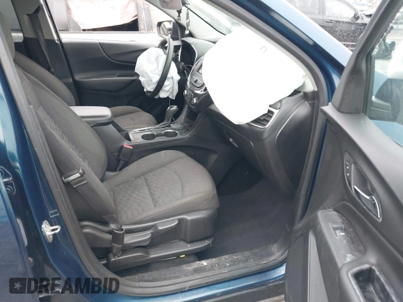 2020 Chevrolet Equinox LT with VIN 2GNAXKEV3L6172042, listed as a IAAI auction lot 41215954 with 142,919 mi miles and . Bid and sale history available at carsss.com. Image 5.
