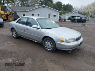 2002 Buick Century Custom with VIN 2G4WS52J921241503, listed as a IAAI auction lot 42016253 with 156,000 mi miles. Bid and sale history available at carsss.com. Image 1.