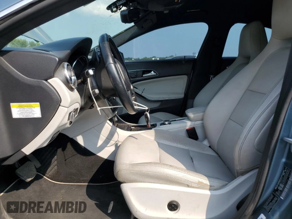 2014 Mercedes-Benz CLA 250 with VIN WDDSJ4EB5EN037746, listed as a Copart auction lot 60269815 with 133,159 mi miles and Salvage title. Bid and sale history available at DreamBid. Image 7.