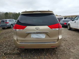 2011 Toyota Sienna XLE AAS with VIN 5TDYK3DC3BS100192, listed as a IAAI auction lot 41874537 with 190,631 mi miles and . Bid and sale history available at DreamBid. Image 16.