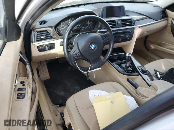 2015 BMW 3 Series 320i with VIN WBA3B1C54FK137747, listed as a Copart auction lot 42174305 with 0 mi miles and Salvage Title. Bid and sale history available at carsss.com. Image 8.