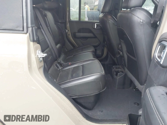 2020 Jeep Gladiator Overland z VIN 1C6HJTFG0LL160699, wystawiony jako IAAI lot #42326325 z przebiegiem 65 639 mil mil oraz . Historia ofert i sprzedaży dostępna na DreamBid. Obrazek 8.