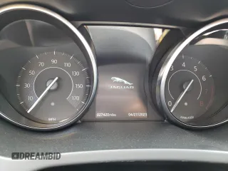 2019 Jaguar E-Pace S z VIN SADFJ2FX4K1Z36177, wystawiony jako Copart lot #48642583 z przebiegiem 27 420 mil mil oraz . Historia ofert i sprzedaży dostępna na DreamBid. Obrazek 9.