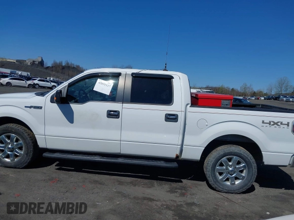 2014 Ford F-150 XL with VIN 1FTFW1EF0EKF80292, listed as a IAAI auction lot 42031117 with 137,595 mi miles. Bid and sale history available at carsss.com. Image 6.