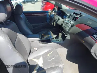 2005 Toyota Solara SE with VIN 4T1CA30P45U055622, listed as a IAAI auction lot 41648000 with 220,756 mi miles. Bid and sale history available at carsss.com. Image 5.