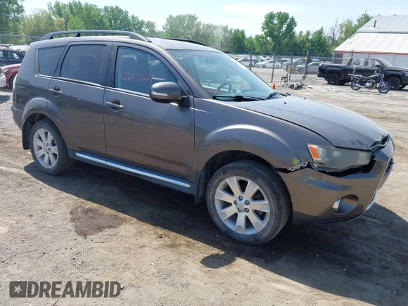 2011 Mitsubishi Outlander SE with VIN JA4AS3AW0BU032083, listed as a IAAI auction lot 42257699 with 160,038 mi miles and . Bid and sale history available at DreamBid. Image 1.