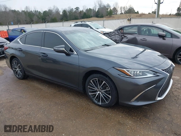 2022 Lexus ES 350 z VIN 58ADZ1B12NU125587, wystawiony jako IAAI lot #41293742 z przebiegiem 52 570 mil mil oraz . Historia ofert i sprzedaży dostępna na DreamBid. Obrazek 1.