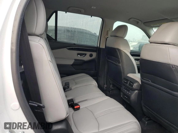 2024 Honda Pilot EX-L 8 Passenger with VIN 5FNYG1H49RB032102, listed as a Copart auction lot 73913564 with 0 mi miles and Salvage Title. Bid and sale history available at carsss.com. Image 11.