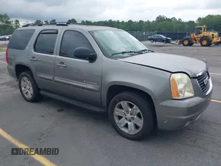 2007 GMC Yukon SLT with VIN 1GKFK13067R233011, listed as a IAAI auction lot 42412115 with 101,094 mi miles and . Bid and sale history available at DreamBid. Image 1.