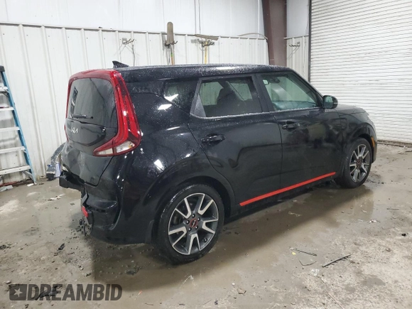 2022 Kia Soul Turbo with VIN KNDJ53AF3N7185296, listed as a Copart auction lot 83693254 with 30,198 mi miles and Salvage Title. Bid and sale history available at carsss.com. Image 3.