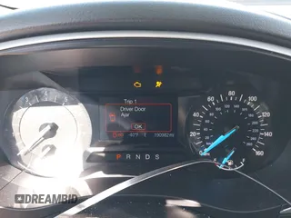 2015 Ford Fusion SE with VIN 3FA6P0H72FR138662, listed as a IAAI auction lot 41964087 with 190,982 mi miles and . Bid and sale history available at DreamBid. Image 7.