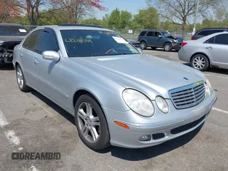 2006 Mercedes-Benz E 350 z VIN WDBUF56J36A954286, wystawiony jako IAAI lot #42116749 z przebiegiem 138 000 mil mil oraz . Historia ofert i sprzedaży dostępna na DreamBid. Obrazek 1.