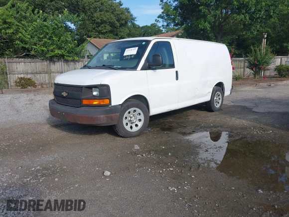 2012 Chevrolet Express Cargo with VIN 1GCSGAFX8C1178767, listed as a IAAI auction lot 42538712 with Not provided miles and . Bid and sale history available at DreamBid. Image 2.