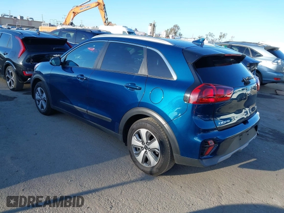 2021 Kia Niro LX with VIN KNDCB3LC4M5471852, listed as a IAAI auction lot 41707597 with 163,144 mi miles. Bid and sale history available at carsss.com. Image 3.
