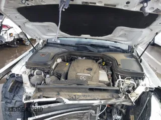 2019 Mercedes-Benz GLC with VIN WDC0J4KB8KF661904, listed as a IAAI auction lot 41750888 with 52,707 mi miles. Bid and sale history available at carsss.com. Image 10.