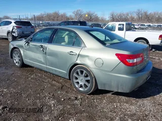 2008 Lincoln MKZ with VIN 3LNHM28T18R645104, listed as a IAAI auction lot 41637301 with 190,388 mi miles. Bid and sale history available at carsss.com. Image 3.