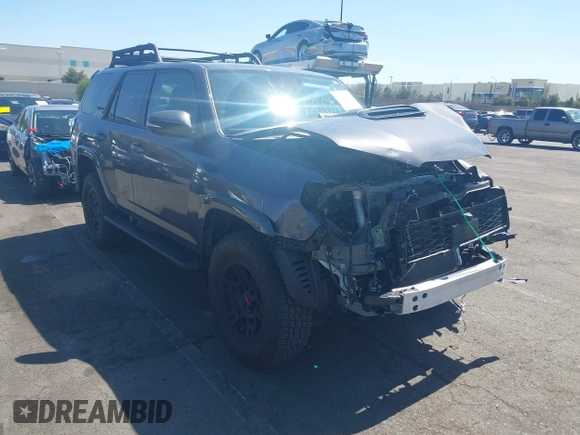 2023 Toyota 4Runner TRD Pro z VIN JTELU5JR3P6167676, wystawiony jako IAAI lot #41861287 z przebiegiem 25 795 mil mil oraz . Historia ofert i sprzedaży dostępna na DreamBid. Obrazek 13.