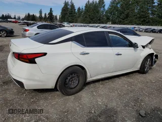 2019 Nissan Altima S with VIN 1N4BL4BV3KC229005, listed as a Copart auction lot 50918175 with 111,924 mi miles and Salvage Title. Bid and sale history available at DreamBid. Image 3.