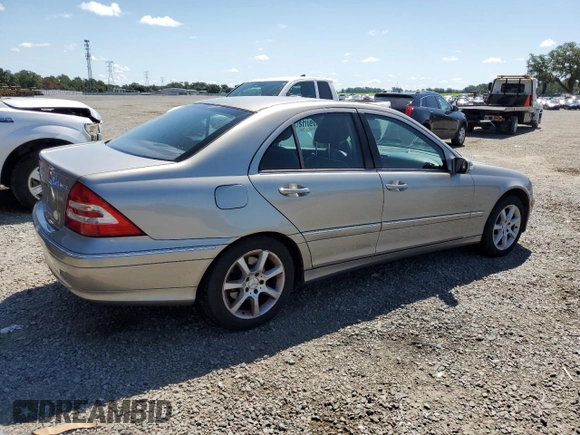 2007 Mercedes-Benz C 280 Luxury with VIN WDBRF92H77F900526, listed as a Copart auction lot 62255205 with 135,145 mi miles and Clean title. Bid and sale history available at DreamBid. Image 3.