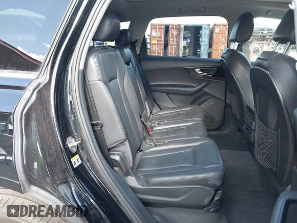 2017 Audi Q7 Premium Plus with VIN WA1LAAF75HD047107, listed as a IAAI auction lot 42056200 with 94,696 mi miles. Bid and sale history available at carsss.com. Image 8.