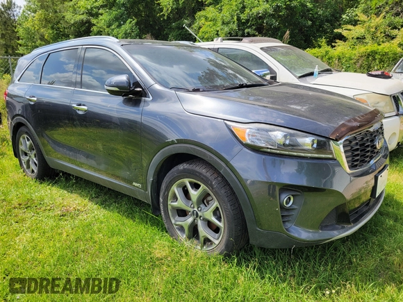 2019 Kia Sorento EX with VIN 5XYPHDA53KG604681, listed as a IAAI auction lot 42208681 with 81,110 mi miles and . Bid and sale history available at carsss.com. Image 1.